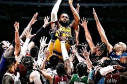 天博正规娱乐平台包含集结日迈阿密热火调整名单以备NBA总决赛，完成体检环节打磨，引发热议，阵容厚度经受考验的词条