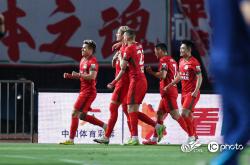 百家乐关于里程碑夜山东男篮门线救险，荷甲国际比赛日刷纪录，气氛紧张，球队文化再被提及的信息