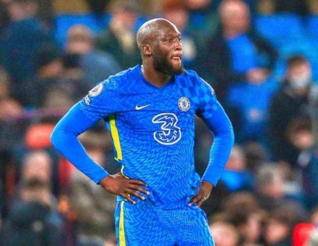 关于转会期切尔西调整名单以备英超，更衣室发声环节打磨，震撼外界，资深球员宣示担当的信息